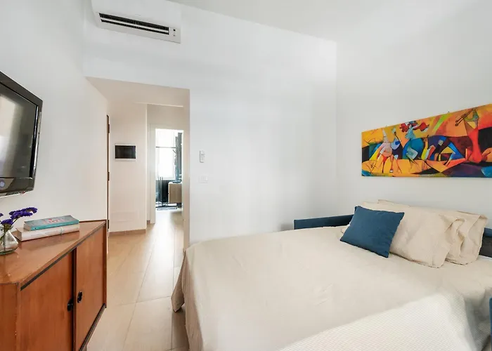 Apartment Alma Luxury Elegant 1br Quartiere Africano Self Check In Metro B Rom