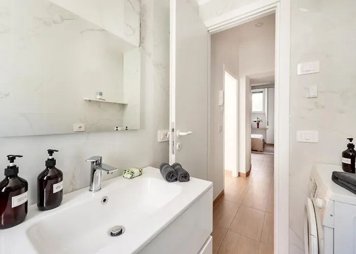 Apartment Alma Luxury Elegant 1br Quartiere Africano Self Check In Metro B
