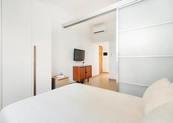 Apartment Alma Luxury Elegant 1br Quartiere Africano Self Check In Metro B